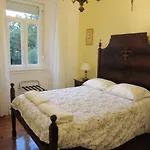 Bed & Breakfast Family Macedo *