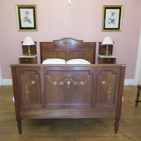 Alojamento de Acomodação e Pequeno-almoço Family Macedo