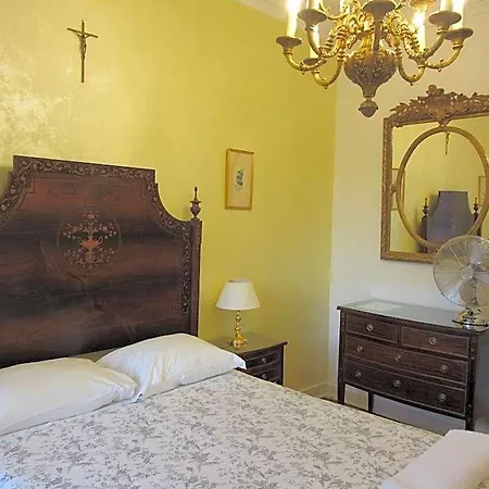 Family Macedo Bed and Breakfast *