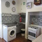Family Macedo Bed & Breakfast Lisboa